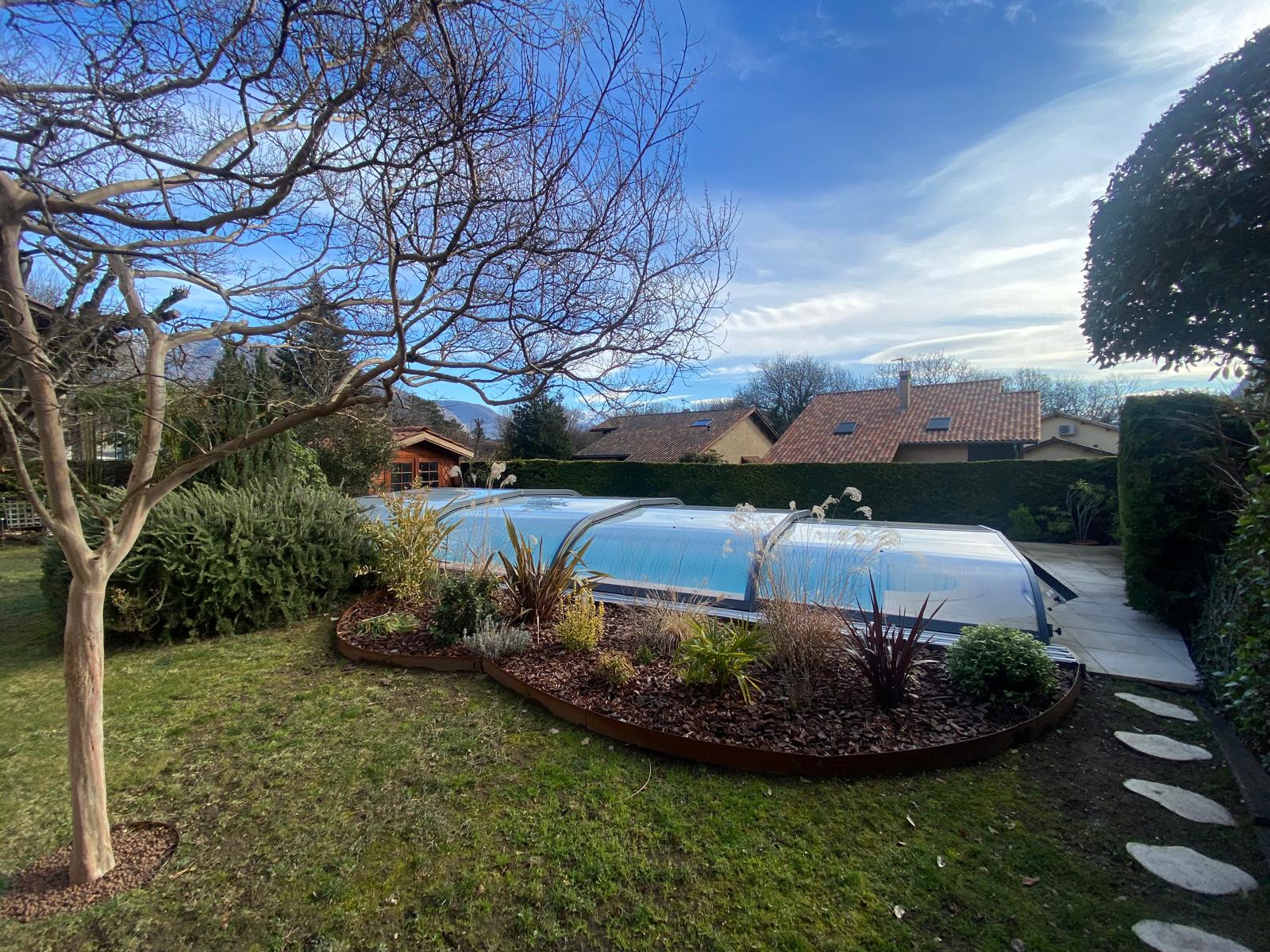 ATRIO-ABRI-DE-PISCINE-BAS-SURE-MESURE (2)